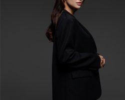 "Видели из окна": звезда шоу "Холостяк" рассказала о пережитой утренней атаке на Киев (фото)