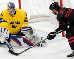 Чемпион мира едет домой. Хоккейная сборная Канады вылетела с Олимпиады