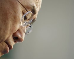 Генсек ООН призвал президента Сирии прекратить убивать свой народ