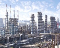 Дрони "Лютий" влучили по "Стерлітамацькому нафтохімічному заводу": чому це критично для РФ