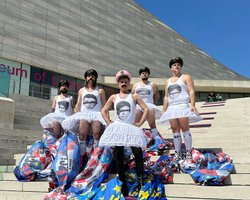 Евровидение-2023: хорваты прошли в финал с песней про маленького психопата, который любит войну