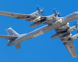 Дислокувалися десятки літаків: як вигладали авіабази РФ за день до ударів дронів СБУ (фото)