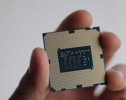 В России собираются производить собственные микрочипы в 2025 году: что известно