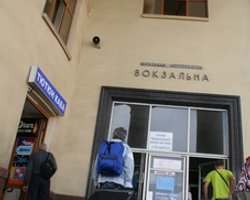 В киевском метро возобновили движение поездов