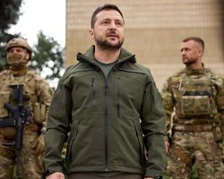 "Директор" ЗАЭС, помощник Путина и 198 бизнесменов: Зеленский ввел новые санкции против россиян