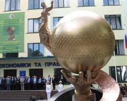 Названы лучшие вузы для экономистов. Рейтинг Фокуса