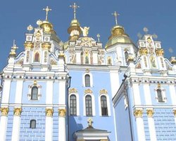 УПЦ КП: перед визитом патриарха Кирилла начались игры социологов