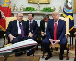 В Конгрессе США призвали исключить Турцию из НАТО из-за Карабаха