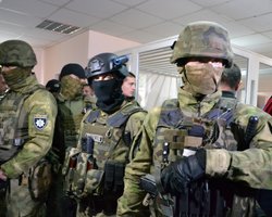 Суд арестовал всех подозреваемых в покушении на активиста Михайлика