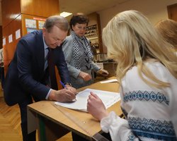 Немного жаль будущего президента, – Кучма