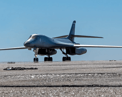 Історичний візит: американські бомбардувальники B-1B Lancer прибули в Туреччині (фото)