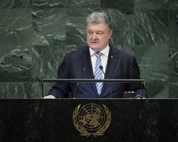 Порошенко считает, что Украина демонстрирует лучшие темпы роста среди развивающихся рынков