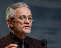 И Путин, и Трамп — лжецы, жулики, бандиты, самовлюбленные эгоисты, — профессор Александр Мотыль