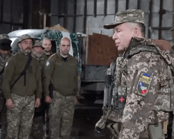 "Полностью разбивают планы врага": Сырский о продолжении обороны Бахмута (видео)