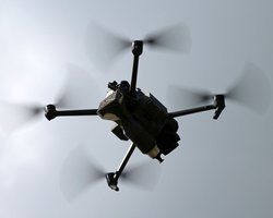 ВС РФ сбросили взрывчатку на двух детей в Херсоне: детали вражеской атаки