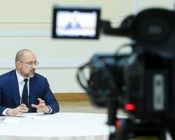 Правительство не будет останавливать общественный транспорт во время локдауна, – Шмыгаль