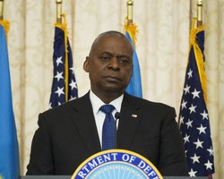 Таємно про надважливе: яке послання від Байдена привіз Зеленському очільник Пентагона