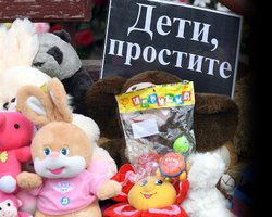 Мальчик, выпрыгнувший из горящей "Зимней вишни" в Кемерово, пришел в себя