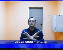 Навальный в суде: "демонстративное беззаконие  – обычное дело в России" (видео)