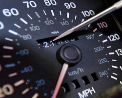 В яких авто найчастіше скручений пробіг в Україні, — дослідження