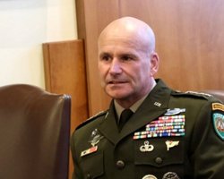 РФ продовжить бути загрозою для НАТО навіть після закінчення війни з Україною, — генерал