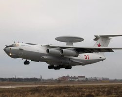 Горели 45 соток: как выглядит поле, на котором упал российский самолет А-50 (фото)