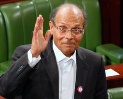 Президент Туниса посоветовал Асаду закончить карьеру живым