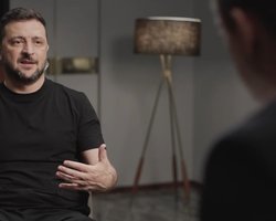 Російські чиновники мають припинити війну або знайти бомбосховища, — Зеленський (відео)