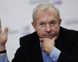 Макаревич объяснил свое решение провести концерт в Питере в день взрыва