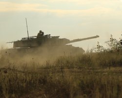 Leopard 2 у справі: бійці ЗСУ розбили колону бронетехніки РФ під Кураховим (відео)