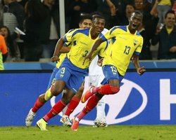 Эквадор выиграл у Гондураса в матче ЧМ-2014