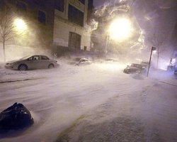 Снежная буря парализовала США: отменены 10 тыс. рейсов