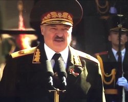 По белорусскому ТВ показали "тайную" церемонию инаугурации Лукашенко