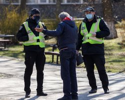 "Думаете, самые хитрые?": Нацполиция раскрыла, как наказывает украинцев во время локдауна