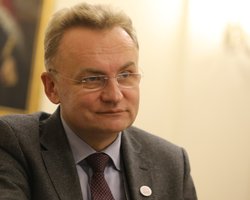 Садовый призвал дать бой "мажоритарным феодалам"