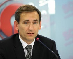 У Зеленского отметили "преданность КСУ духу Конституции" из-за решения по проспуску Рады