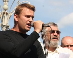 Российские оппозиционеры Яшин и Навальный обжаловали арест в Страсбургском суде