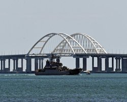 Под угрозой Керченский мост: ВСУ до зимы могут нанести большой удар по Крыму, — Sky News