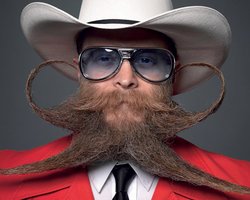 Тренды: в Украину с опозданием пришла мода на бороды