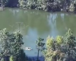 На Сумщине ВСУ ликвидировали лодку с российскими десантниками (видео)