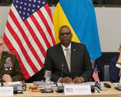 Пробьют тылы РФ: Украина потребует на "Рамштайне-11" поставки дальнобойных ракет (видео)