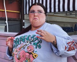 "Мене покликали, як лідера думок", — Alyona Alyona про участь у дрифті Red bull у Києві (відео)