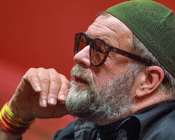 Борис Гребенщиков перенес свои концерты в Украине на "более разумное время"