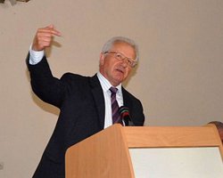 Мороз объяснил, почему не пришел на суд по делу Кучмы