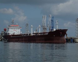 Більше, ніж будь-хто: Велика Британія запровадить масштабні санкції проти тіньового флоту РФ, — Bloomberg