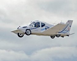 В США запускают в серийное производство самолетомобиль
