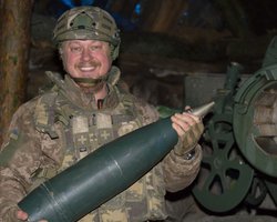 День ракетных войск и артиллерии: как воюют "Пионы" и "Нептуны", HIMARS и "Точки-У" (фото, видео)