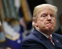 Без помощи Трампа: за чей счет в этом году в Украине будут выплачивать пенсии