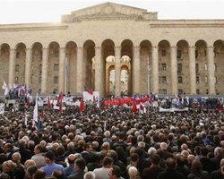 В Грузии впервые не отметят годовщину "революции роз"