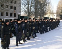 Макеевка: полк внутренних войск приведен в боевую готовность